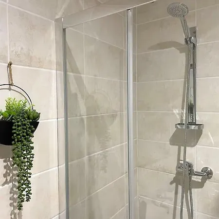 Le Sequoia - Maison Individuelle, Terrasse, Parking Prive